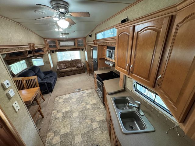 153 N Mae Circle, Crystal Beach, TX 77650