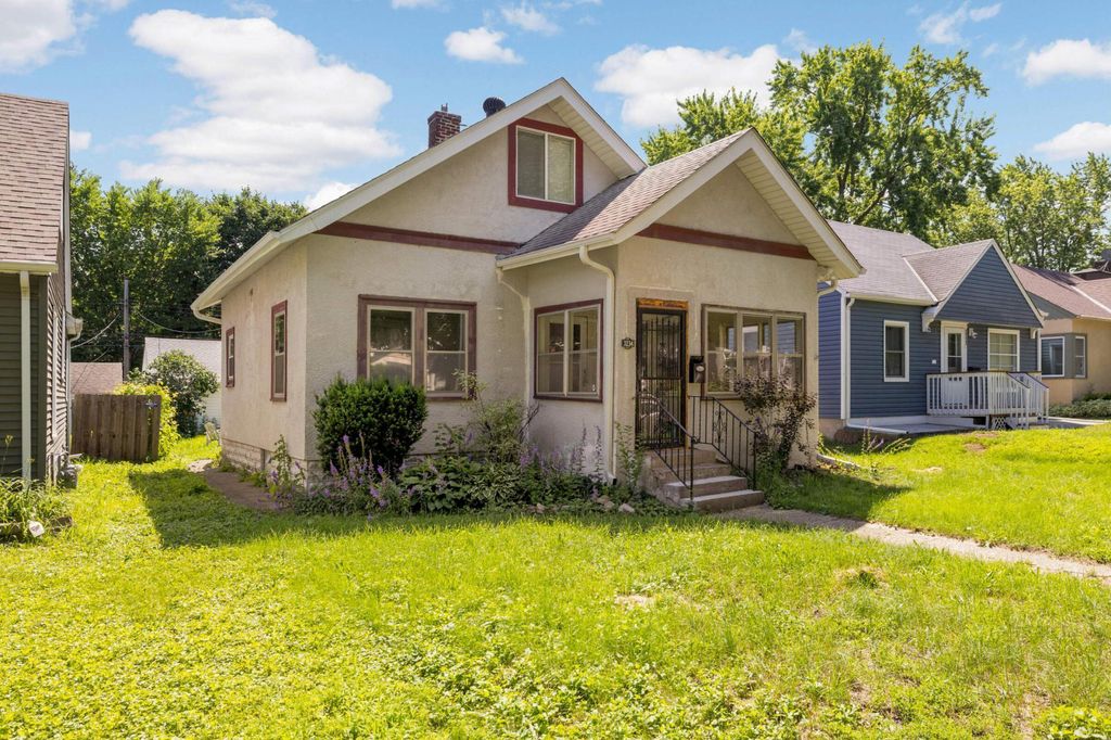 3234 Irving Avenue N, Minneapolis, MN 55412
