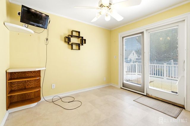 131 Walnut Avenue, Clark, NJ 07066