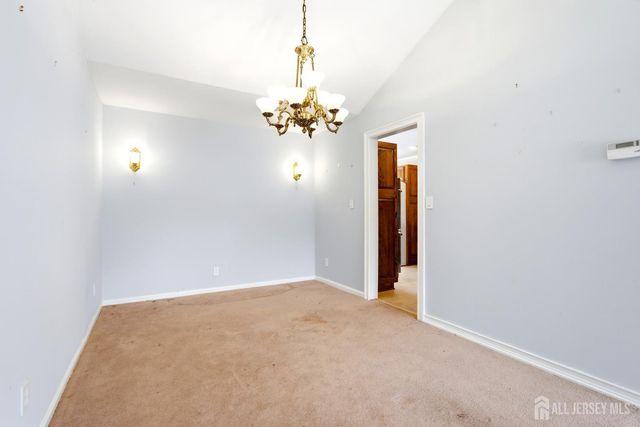 131 Walnut Avenue, Clark, NJ 07066