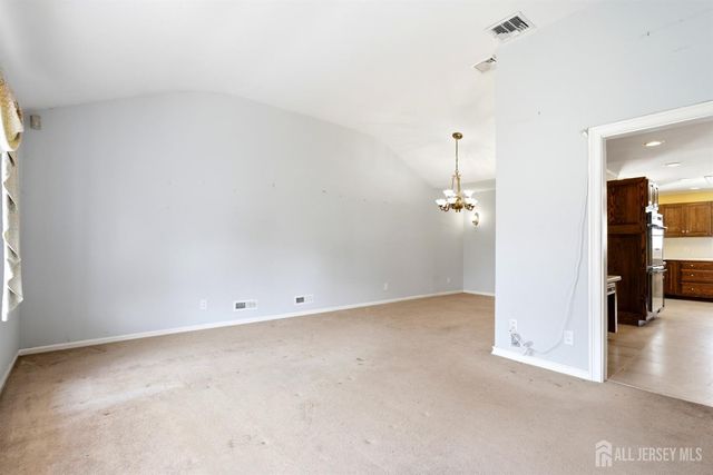 131 Walnut Avenue, Clark, NJ 07066