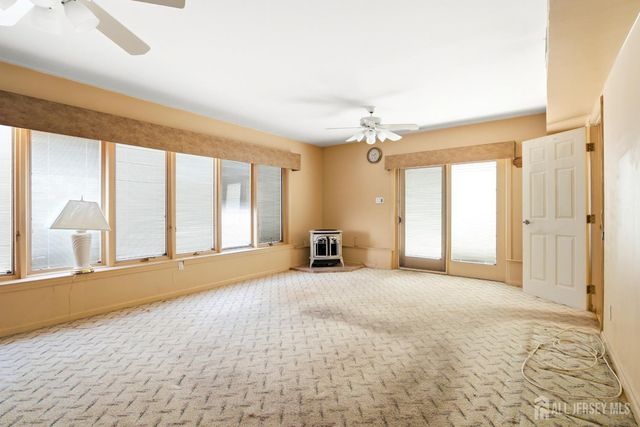 131 Walnut Avenue, Clark, NJ 07066