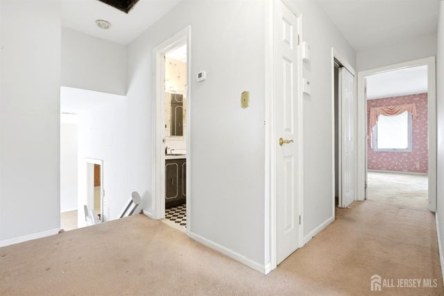 131 Walnut Avenue, Clark, NJ 07066