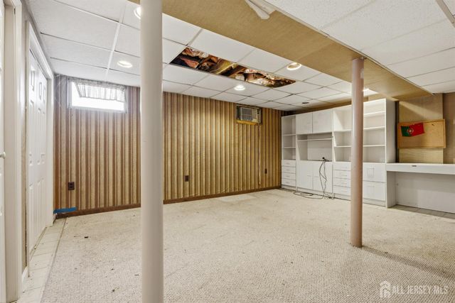 131 Walnut Avenue, Clark, NJ 07066