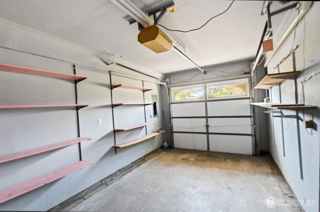 131 Walnut Avenue, Clark, NJ 07066