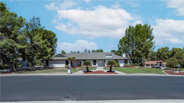 12320 Cattle King Drive, Bakersfield, CA 93306
