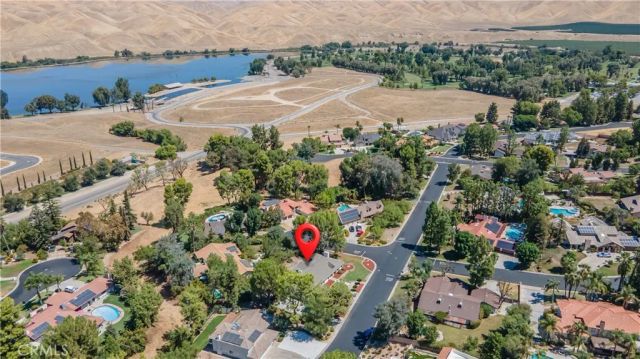 12320 Cattle King Drive, Bakersfield, CA 93306