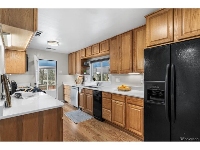 2380 Garrison St, Lakewood, CO 80215