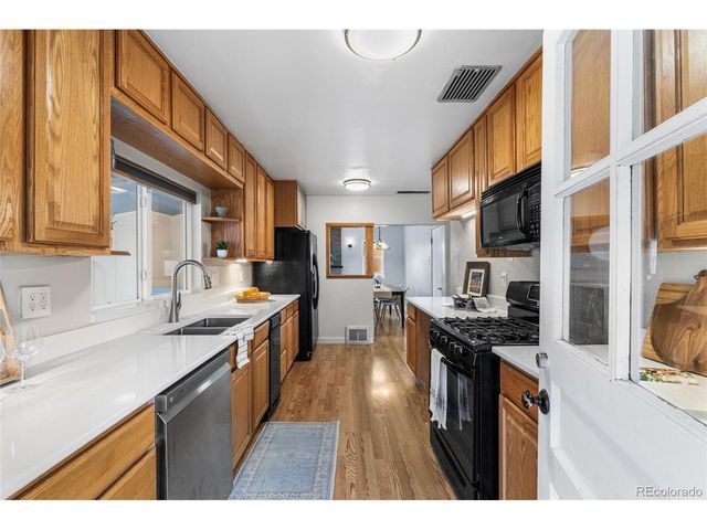 2380 Garrison St, Lakewood, CO 80215