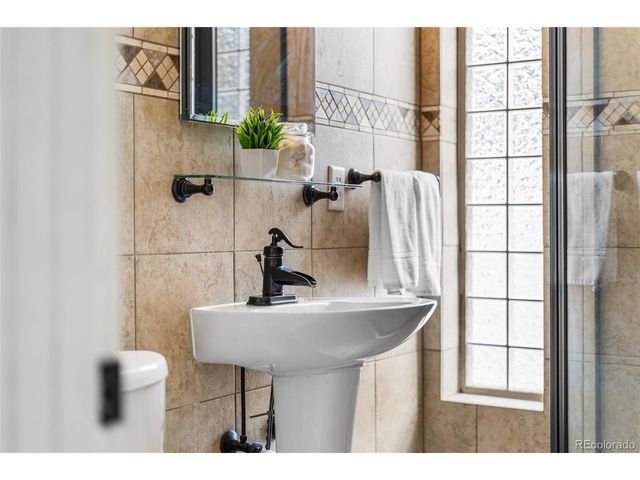 2380 Garrison St, Lakewood, CO 80215