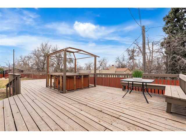 2380 Garrison St, Lakewood, CO 80215
