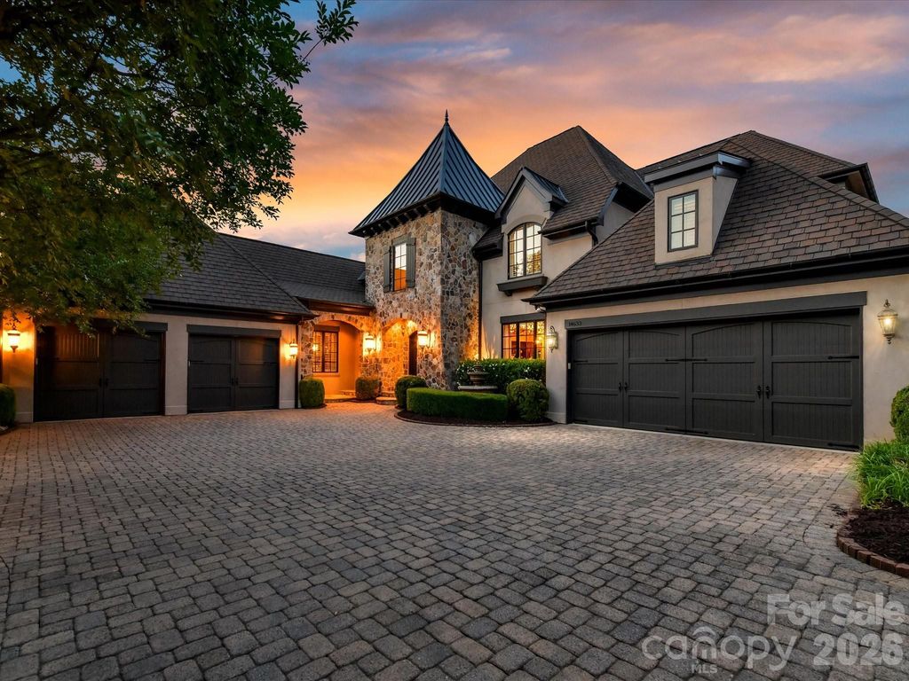 14633 Rudolph Dadey Drive, Charlotte, NC 28277