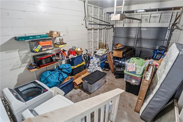 1526 Melbourne Dr, Corpus Christi, TX 78415