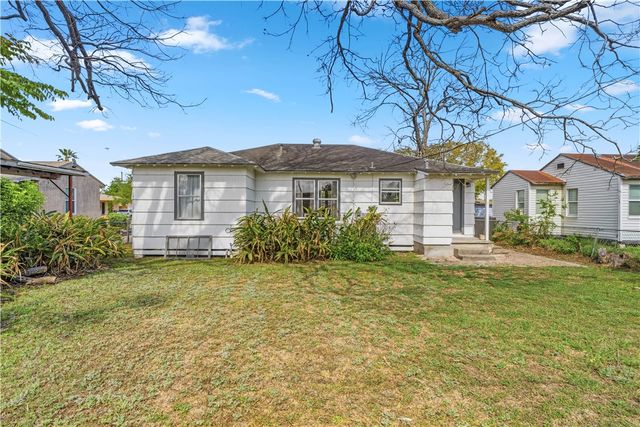 1526 Melbourne Dr, Corpus Christi, TX 78415