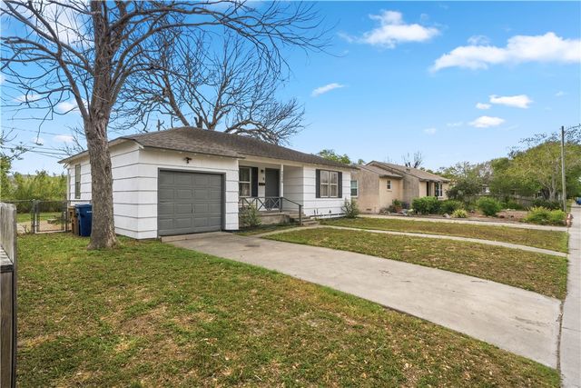 1526 Melbourne Dr, Corpus Christi, TX 78415