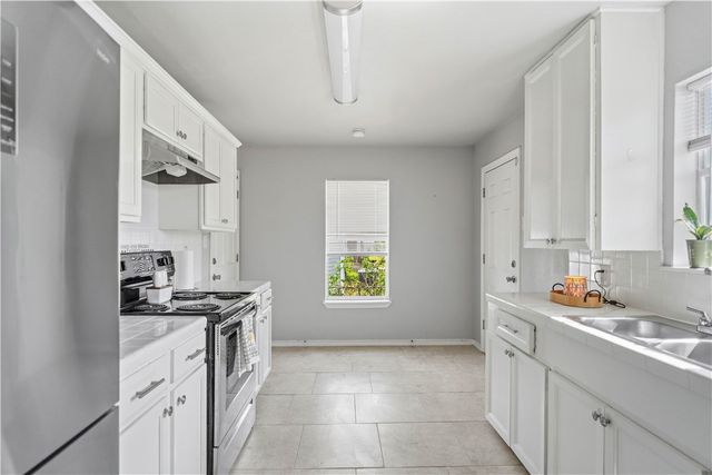 1526 Melbourne Dr, Corpus Christi, TX 78415