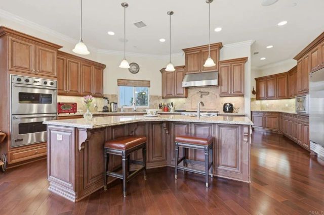 3611 Monserate Hill Court, Fallbrook, CA 92028