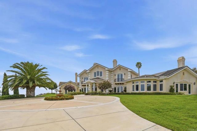 3611 Monserate Hill Court, Fallbrook, CA 92028