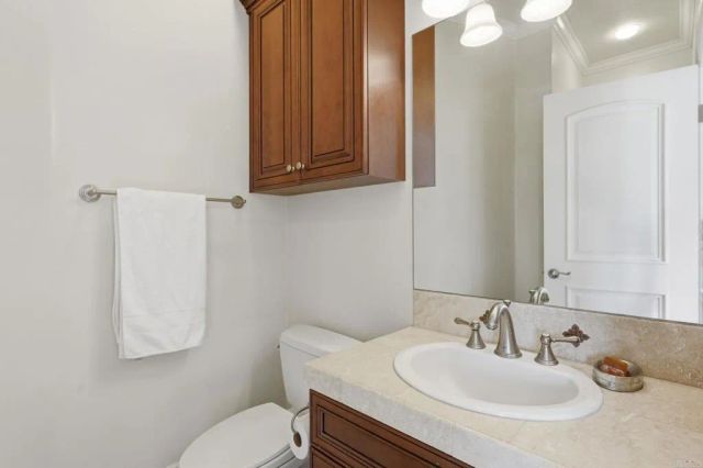 3611 Monserate Hill Court, Fallbrook, CA 92028