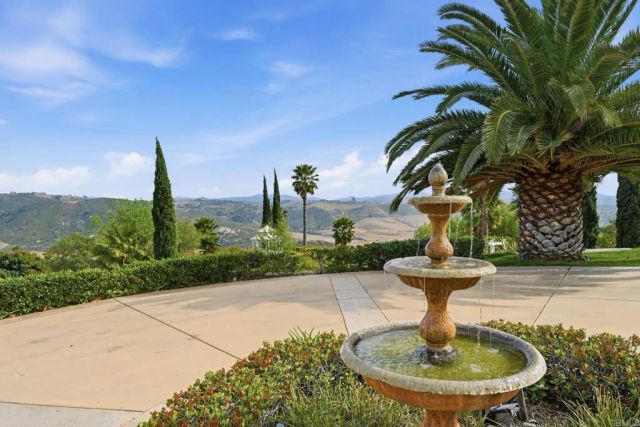 3611 Monserate Hill Court, Fallbrook, CA 92028