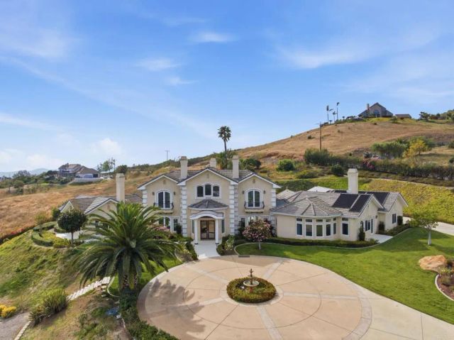 3611 Monserate Hill Court, Fallbrook, CA 92028