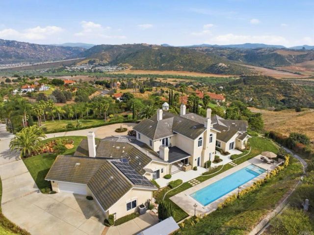 3611 Monserate Hill Court, Fallbrook, CA 92028