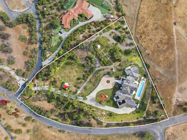 3611 Monserate Hill Court, Fallbrook, CA 92028