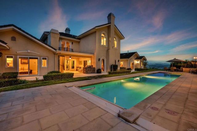 3611 Monserate Hill Court, Fallbrook, CA 92028