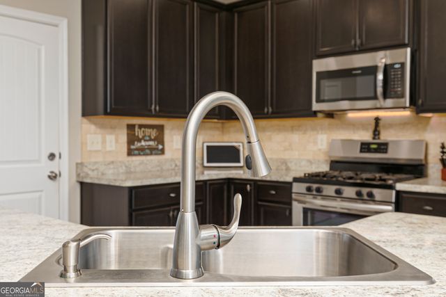 152 Greatwood Lane, Villa Rica, GA 30180