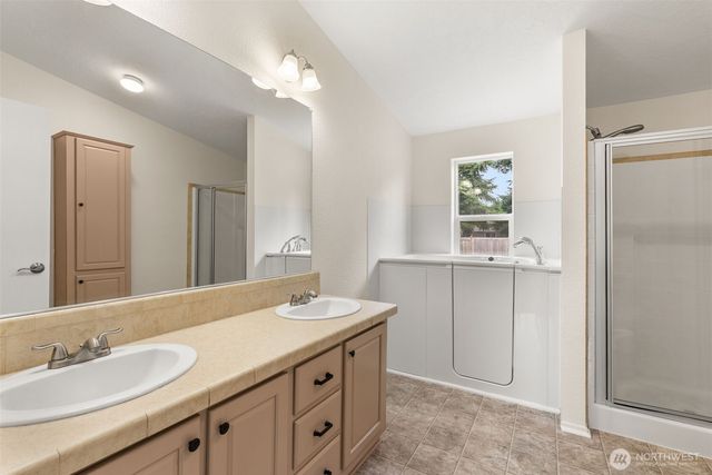 18933 SW Prairie Street, Rochester, WA 98579