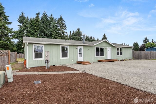 18933 SW Prairie Street, Rochester, WA 98579