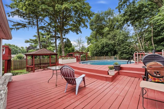10706 S Neenah Avenue, Worth, IL 60482