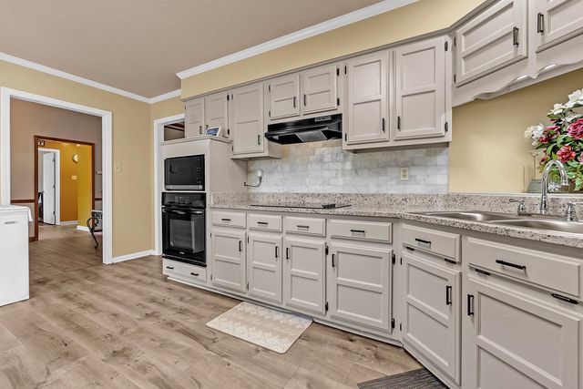 3889 OAK TRACE CV, Bartlett, TN 38135