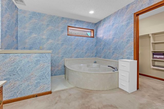 3889 OAK TRACE CV, Bartlett, TN 38135