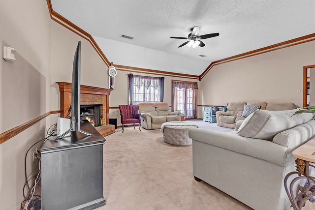 3889 OAK TRACE CV, Bartlett, TN 38135