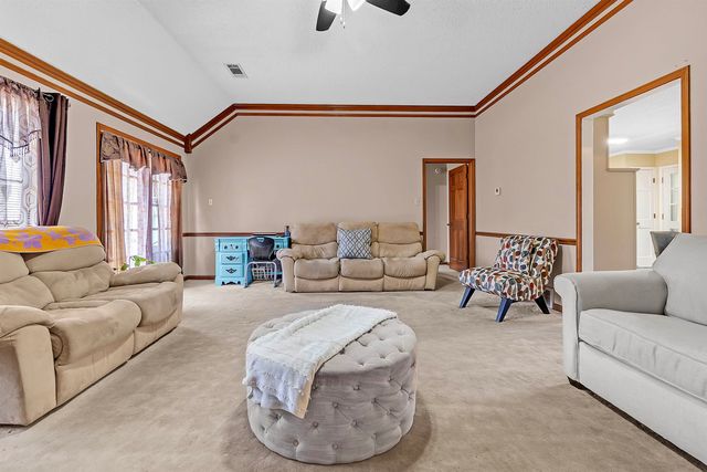 3889 OAK TRACE CV, Bartlett, TN 38135