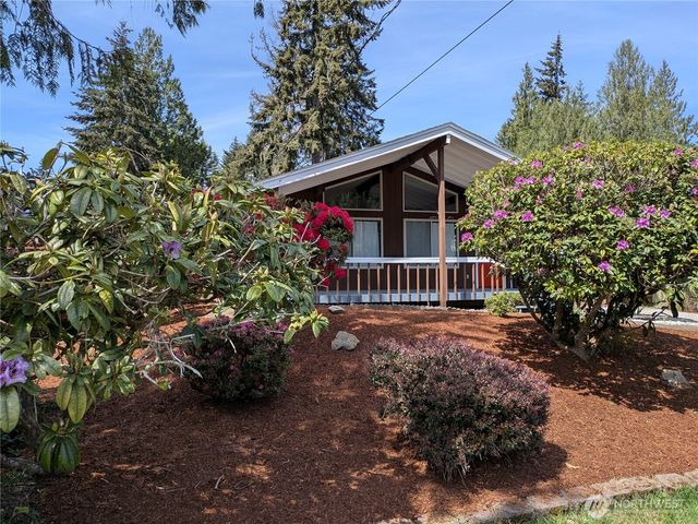 9923 Overlook Drive NW, Olympia, WA 98502