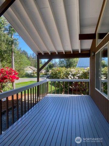 9923 Overlook Drive NW, Olympia, WA 98502
