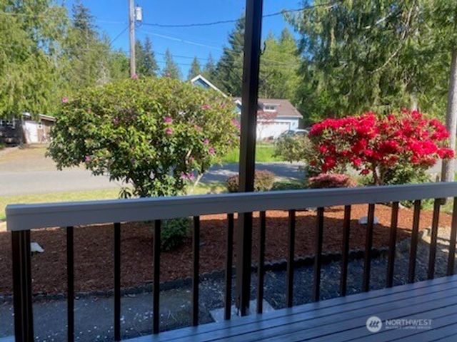 9923 Overlook Drive NW, Olympia, WA 98502