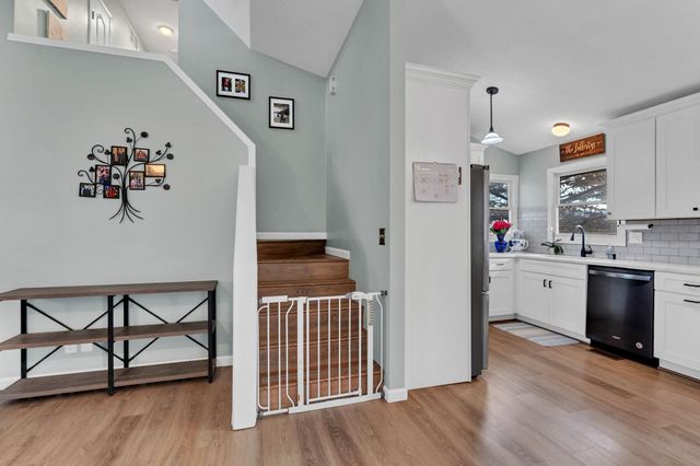 501 E Tall Tree Rd, Derby, KS 67037