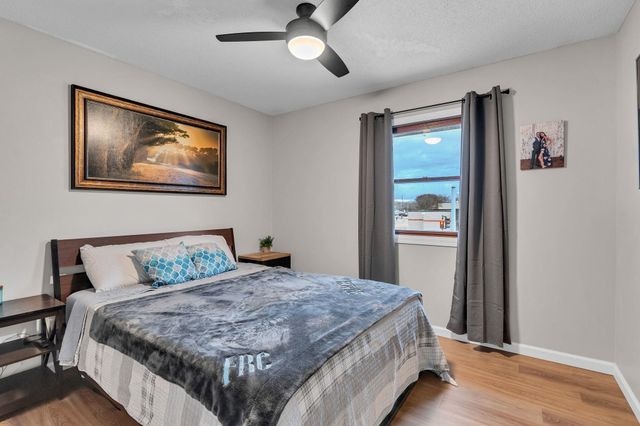 501 E Tall Tree Rd, Derby, KS 67037