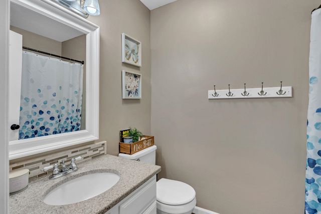 501 E Tall Tree Rd, Derby, KS 67037