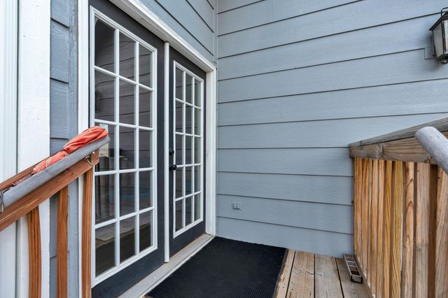 501 E Tall Tree Rd, Derby, KS 67037