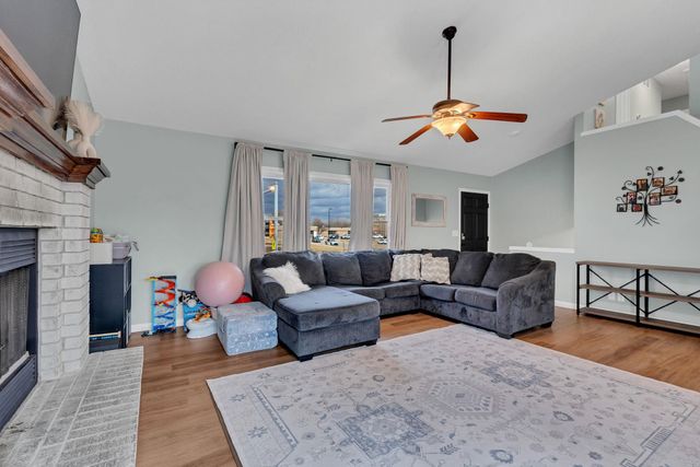 501 E Tall Tree Rd, Derby, KS 67037