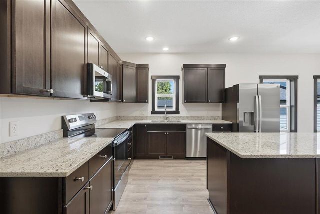 537 N Pearl Street, River Falls, WI 54022