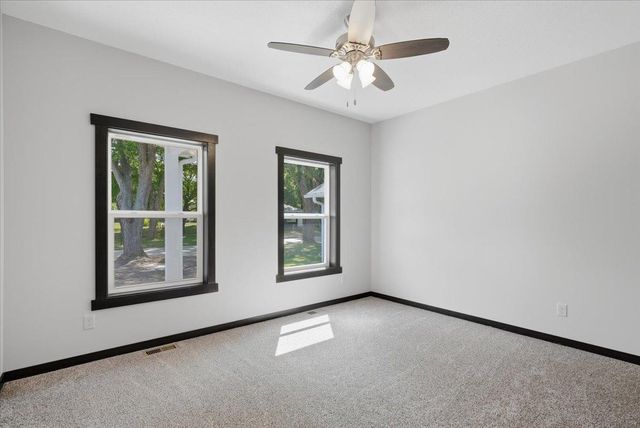 537 N Pearl Street, River Falls, WI 54022