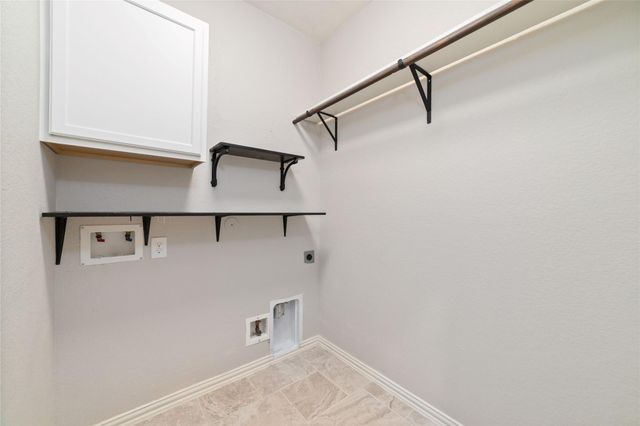 3825 Enchanted Timbers Lane, Spring, TX 77386