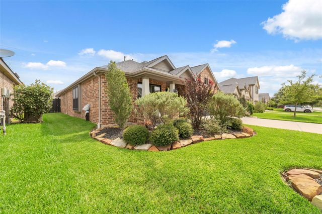 3825 Enchanted Timbers Lane, Spring, TX 77386