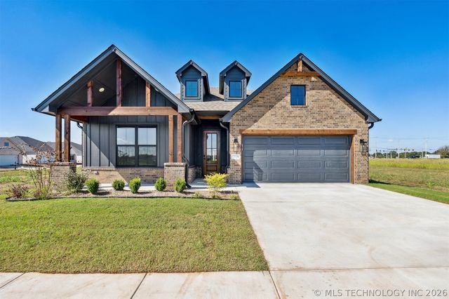 13134 S 98th East Court, Bixby, OK 74008