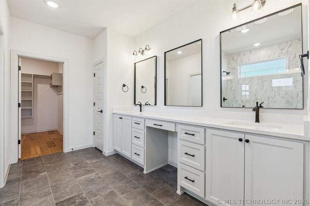 13134 S 98th East Court, Bixby, OK 74008